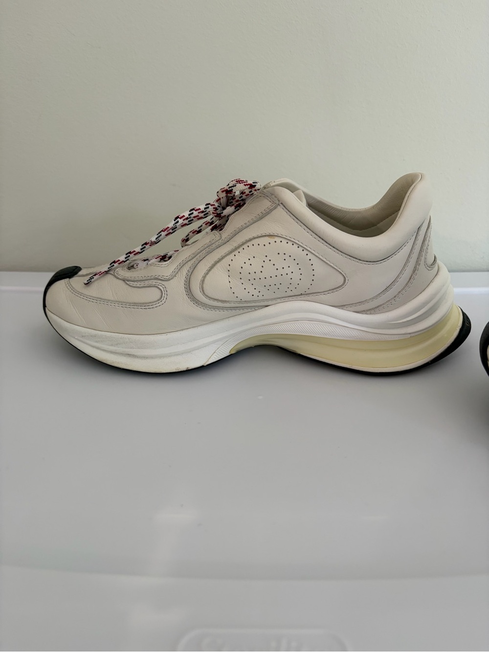Gucci women’s sneakers - Picture 3 of 10